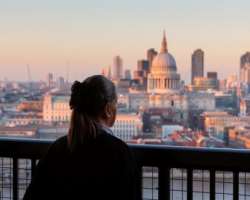 You can see the dome of St.Paul?s Cathedral from the top floor of the museum.